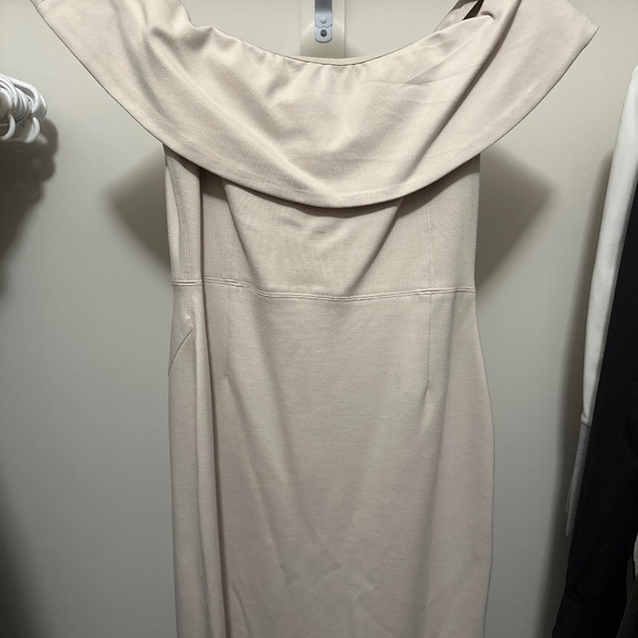 Babaton Dress - Picture 1 of 4